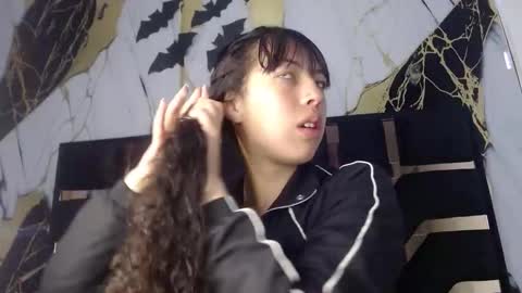 malejacs01 online show from December 15, 11:26 am