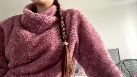 malinka_sweet19 online show from October 19, 7:21 am