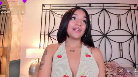 manelyk_evanss online show from February 25, 6:17 pm