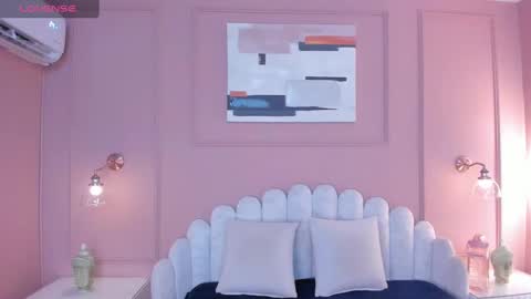 Mara  online show from February 20, 8:25 pm