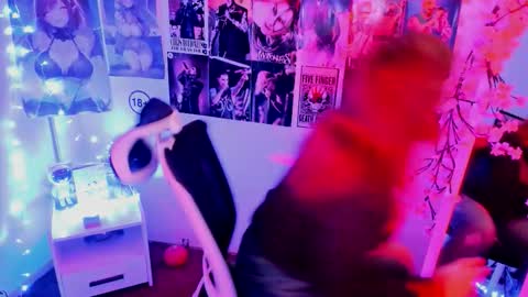 Margaret online show from November 20, 8:10 pm