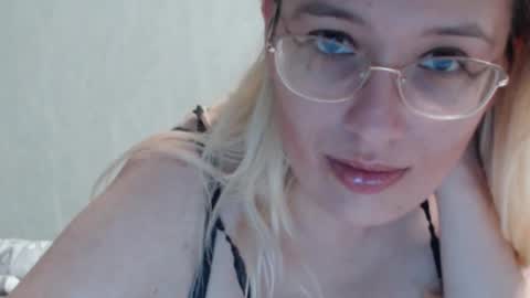 margo_shine online show from October 30, 3:13 pm