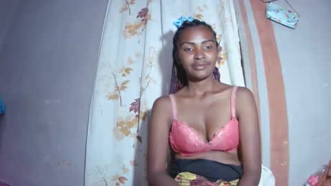 Maria online show from November 12, 2:48 pm