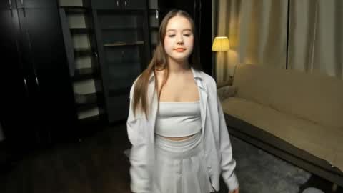 Wendy online show from February 25, 11:54 am