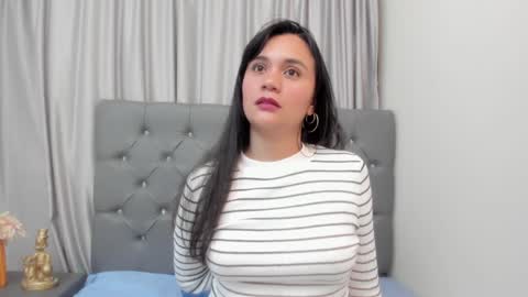 Mariana online show from January 3, 2:32 am