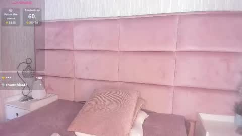 marianna_ray_ online show from October 8, 9:08 pm