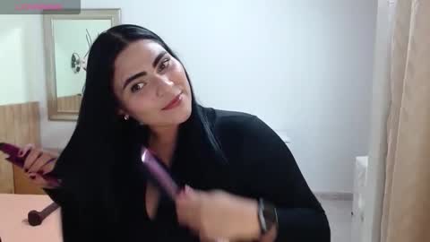 mariavex online show from December 2, 2:57 am