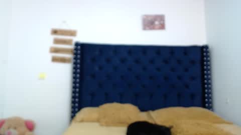 Mariie online show from March 10, 3:52 pm