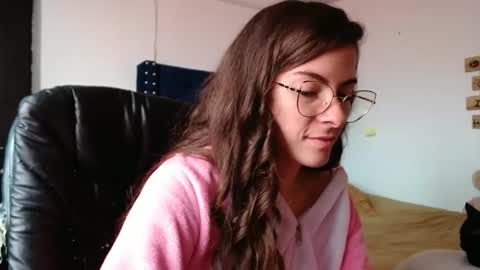 Mariie online show from February 12, 5:05 pm