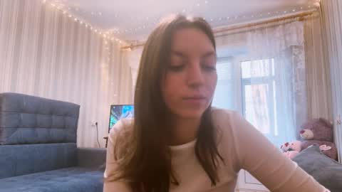 Marie online show from November 9, 12:45 pm