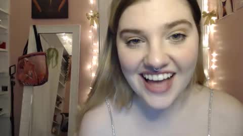 marigoldrue online show from January 9, 10:47 pm