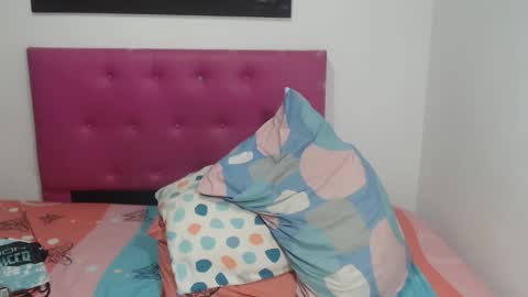 Marina  online show from November 8, 9:42 pm