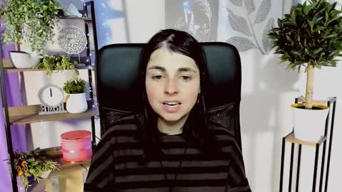 martaedams online show from February 17, 9:30 am