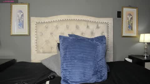 Snapshot of marthina_cnc chatting on January 28, 8:15 pm Marthina online show from January 28, 8:15 pm