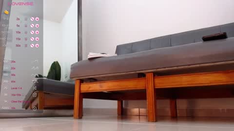 marthina thompson online show from January 15, 2:24 pm