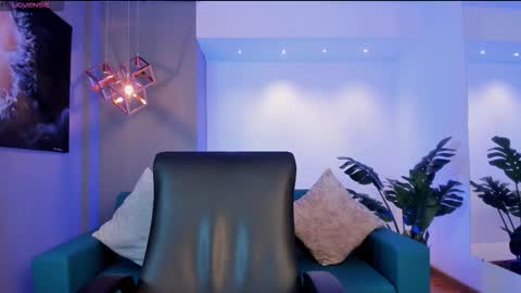 Martina online show from February 15, 12:15 pm