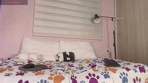 mary_cute9 online show from December 17, 1:59 pm