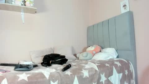 mary_cute9 online show from December 1, 11:36 am