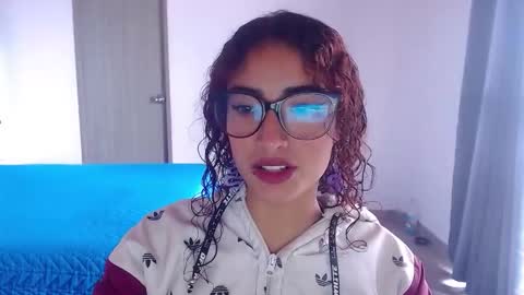 mary online show from October 25, 12:57 pm