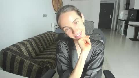 Mary Jane online show from September 25, 6:12 am