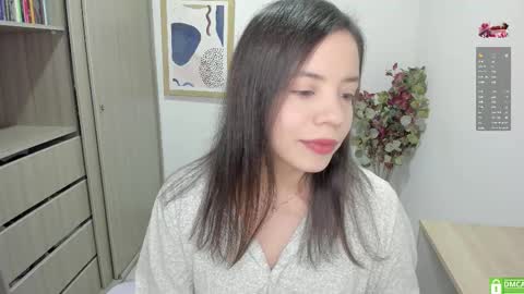 Snapshot of mary_mae chatting on September 19, 2:32 am Girl of your dreams  online show from September 19, 2:32 am