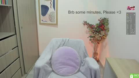 Snapshot of mary_mae chatting on October 7, 2:27 am Girl of your dreams  online show from October 7, 2:27 am