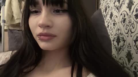 Sofia online show from February 25, 2:15 pm