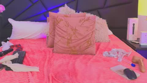       online show from September 23, 11:03 pm