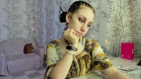 Snapshot of marylou_ chatting on March 11, 7:24 am Mary Lou online show from March 11, 7:24 am