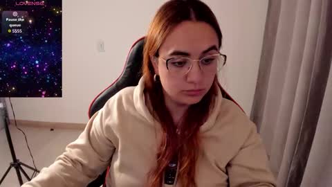 Dulce Maria online show from November 25, 11:27 pm