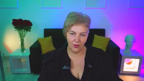 marymogan online show from November 10, 4:29 am