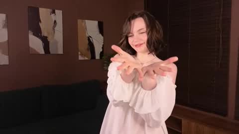 Mary online show from November 12, 1:14 am