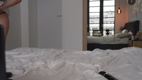 Marina online show from February 12, 1:13 pm