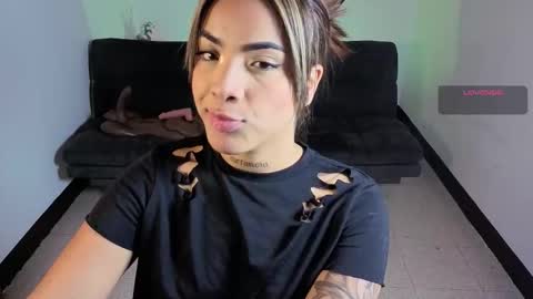 maryybellax online show from November 23, 10:44 pm