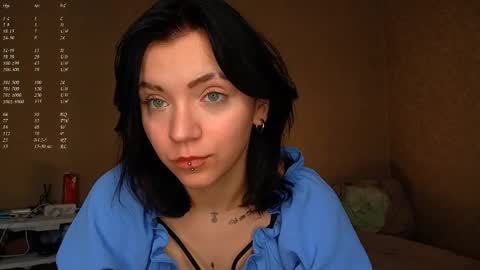 Mia online show from February 26, 11:20 am