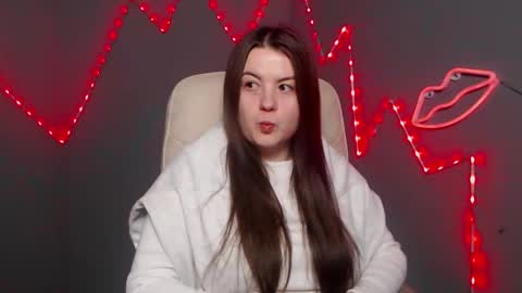 MavkaCute online show from March 1, 7:24 pm