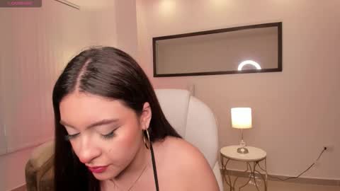 Maya vexx online show from November 7, 8:36 pm