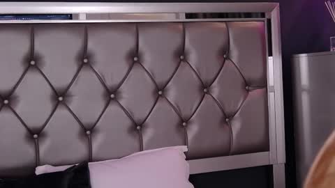 Maya online show from January 15, 12:11 pm