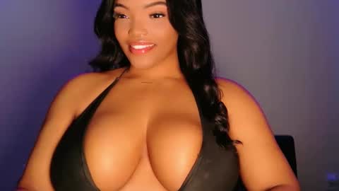 MayBabi online show from January 16, 8:38 pm