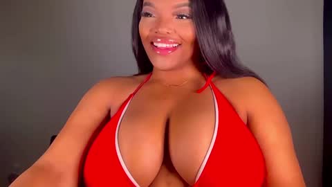 MayBabi online show from January 10, 11:11 am