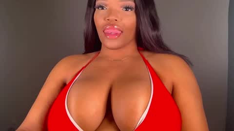 MayBabi online show from January 4, 11:00 am