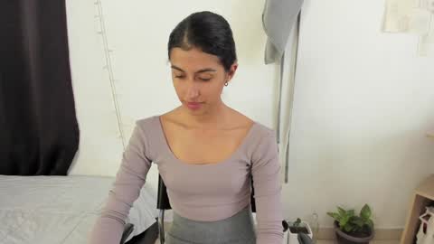 mazikeen_18 online show from January 20, 2:57 pm