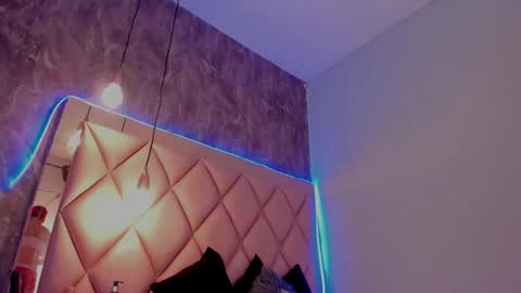 M E G A N online show from February 13, 7:10 pm