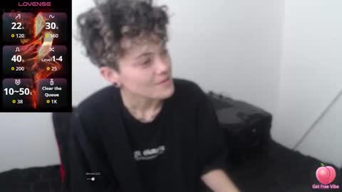 Megan and sophi online show from November 30, 7:51 pm