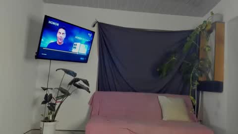 Megan Lu online show from October 17, 6:27 am