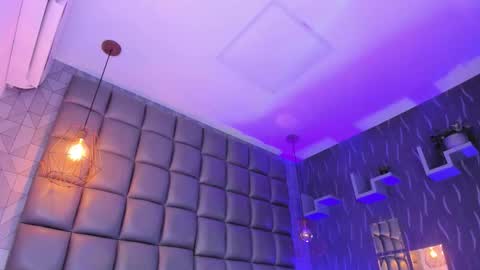 Megan online show from February 18, 8:30 pm