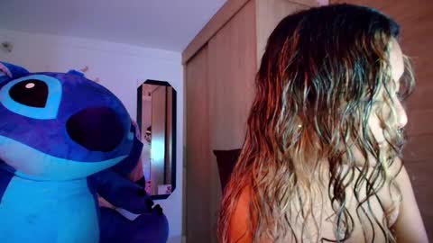 M E G A N   online show from October 17, 7:06 pm