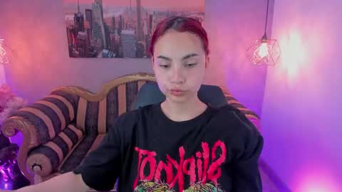 Megan online show from November 17, 9:37 pm