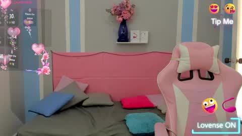 Megan Queen online show from February 20, 2:13 pm