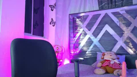 meggan online show from February 11, 5:31 am